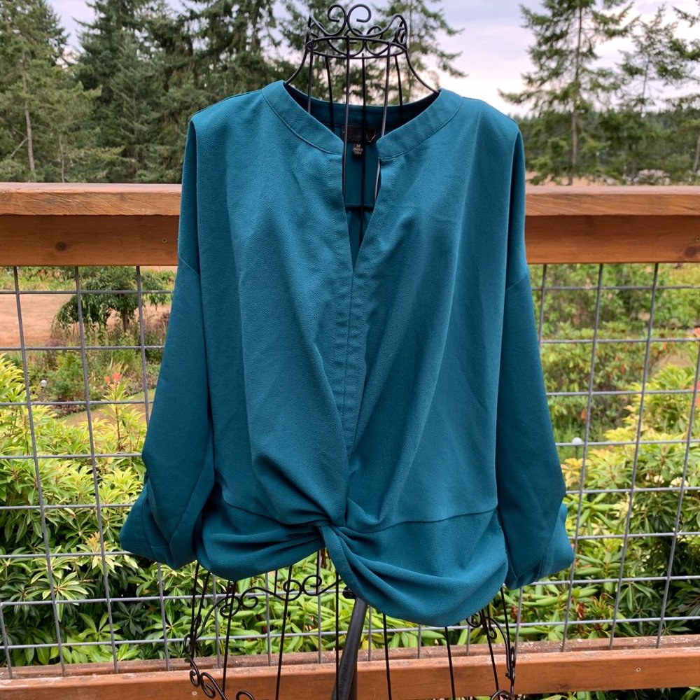 OLM Women's sz Medium Teal Long Tabbed Sleeve V-neck Knotted Front Blouse